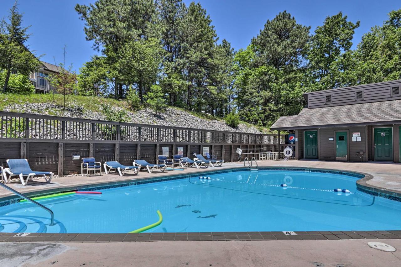 Condo With Pool And Grill Access About 4 Mi To Gatlinburg! Exteriör bild