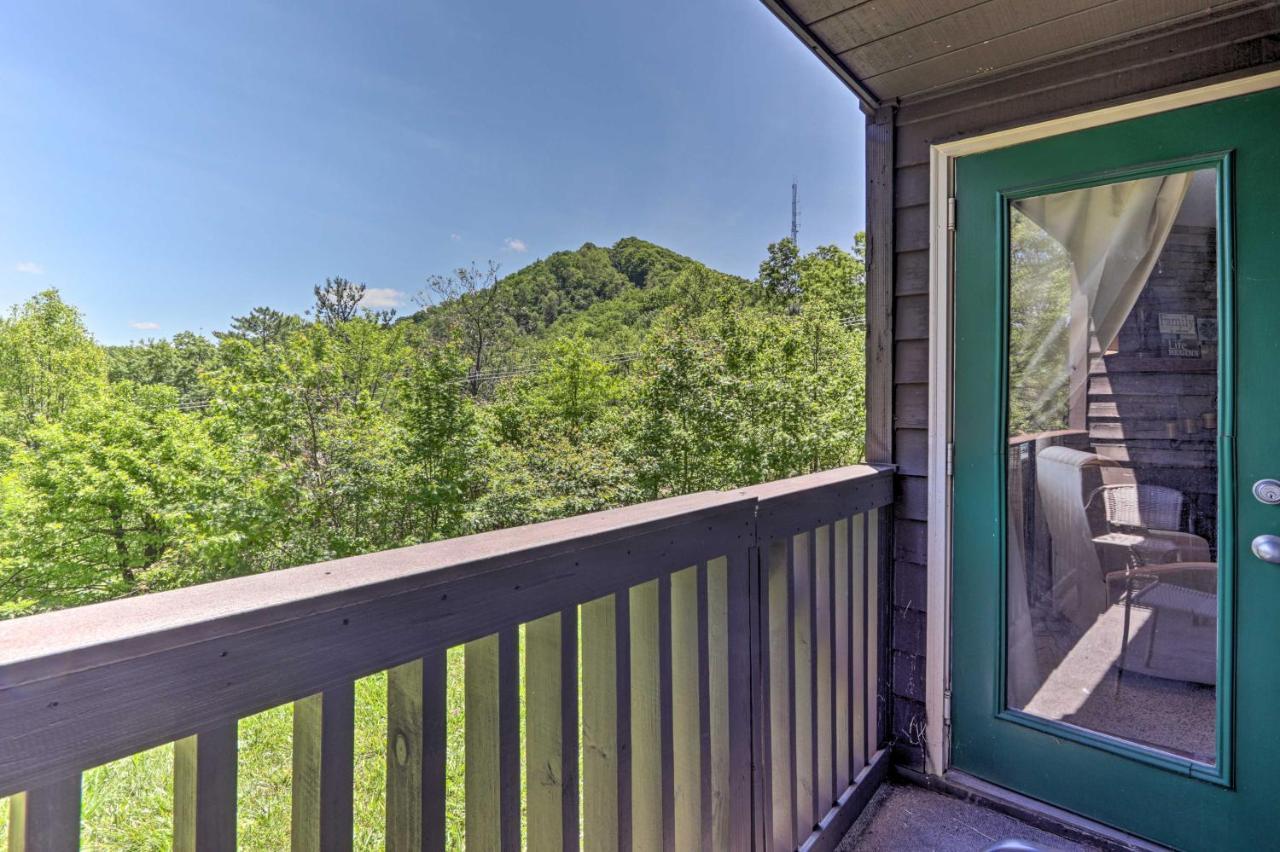 Condo With Pool And Grill Access About 4 Mi To Gatlinburg! Exteriör bild